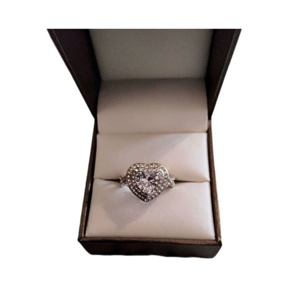 Gorgeous 5 Ct. Heart & Round Sim Diamond Double Halo Bridal/ Engagement Ring Sz - Picture 1 of 4